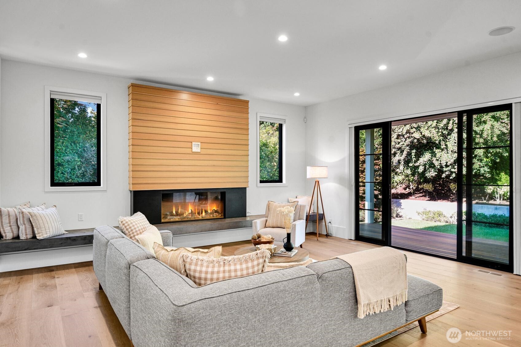 5632 NE 55th Street , Seattle, WA 98105