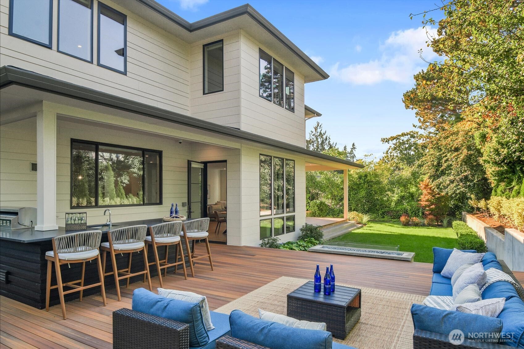 5632 NE 55th Street , Seattle, WA 98105