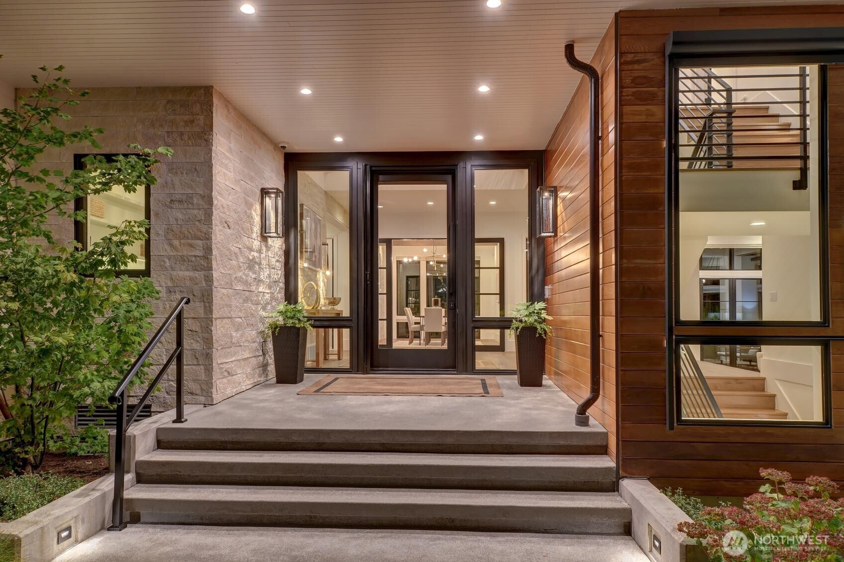 5632 NE 55th Street , Seattle, WA 98105