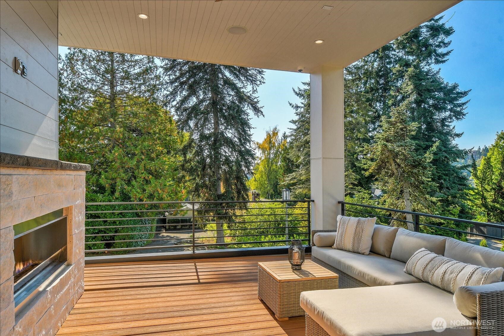 5632 NE 55th Street , Seattle, WA 98105