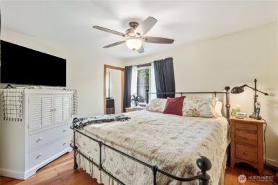32611 SE 108th Street , Issaquah, WA 98027 - Photo 11