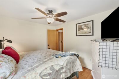 32611 SE 108th Street , Issaquah, WA 98027 - Photo 12