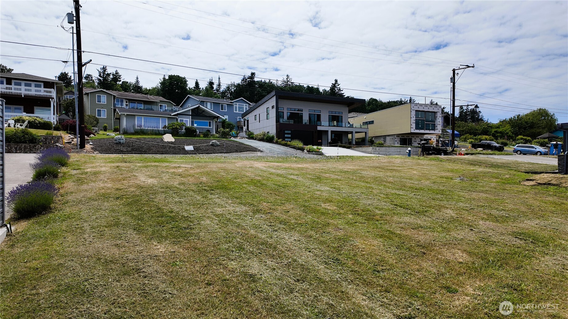 692 X Holeman Avenue , Blaine, WA 98230