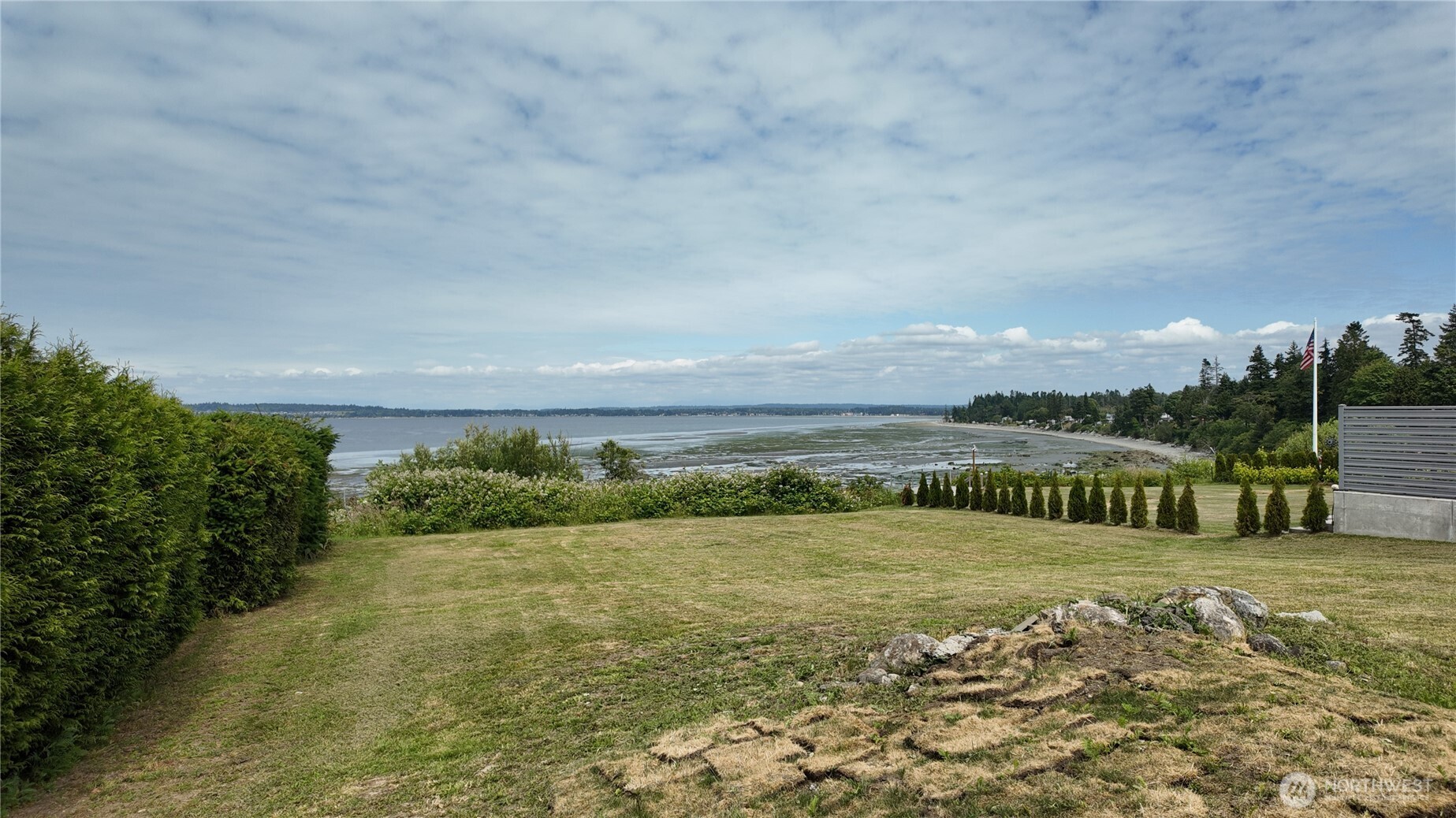 692 X Holeman Avenue , Blaine, WA 98230