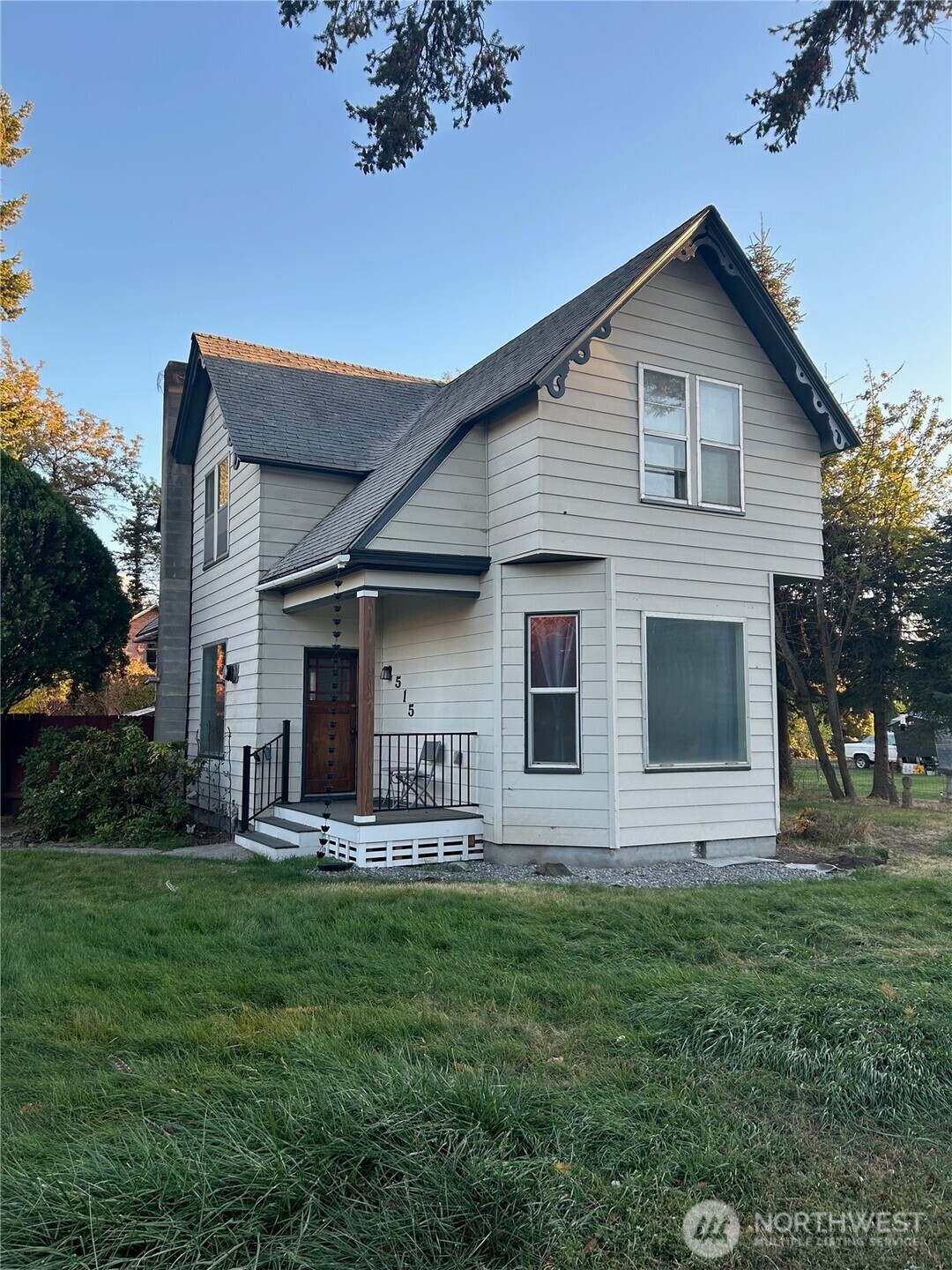 515 N 3rd Street , Dayton, WA 99328
