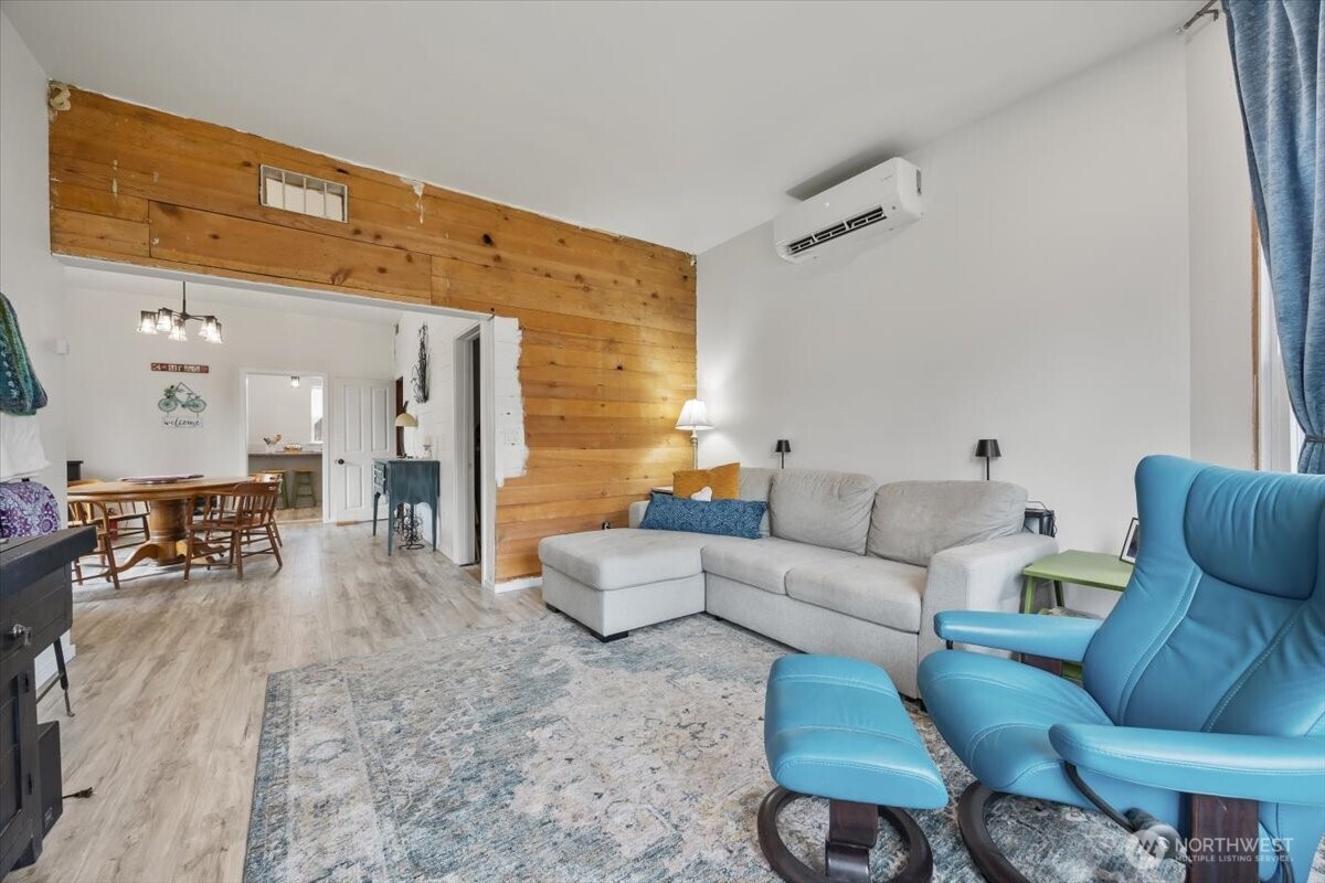 515 N 3rd Street , Dayton, WA 99328