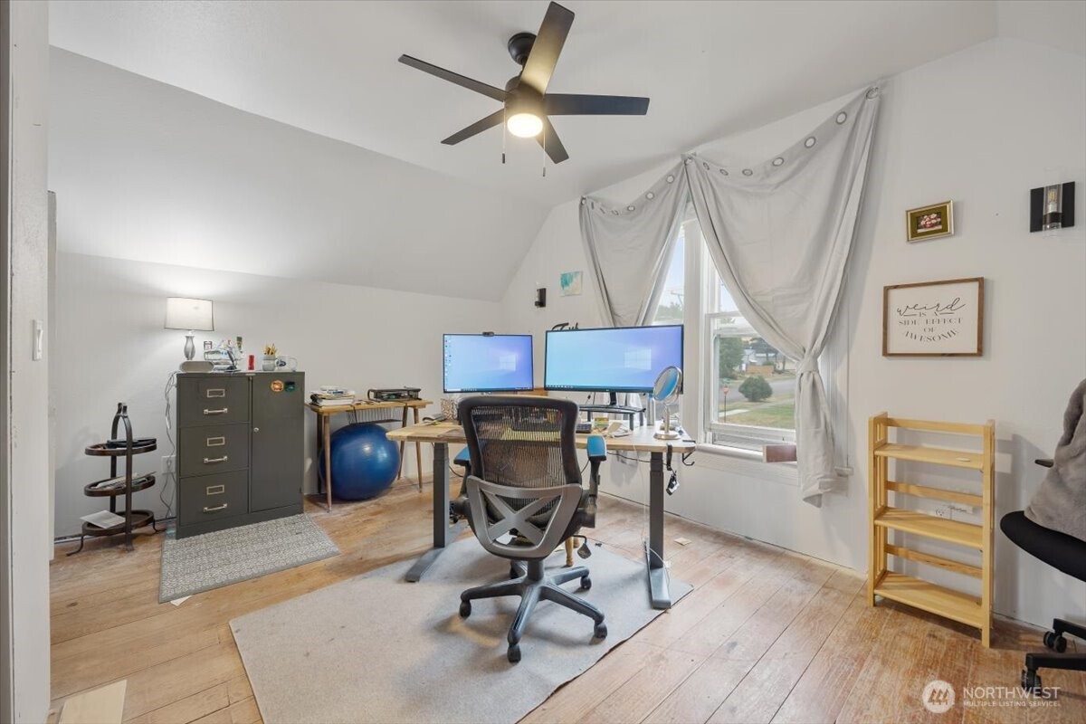 515 N 3rd Street , Dayton, WA 99328