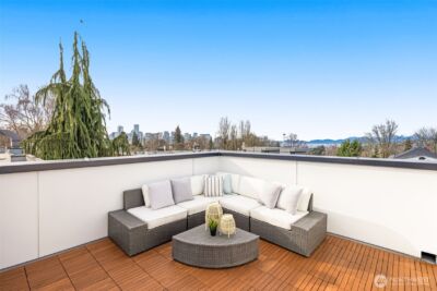 1127 B 10th Avenue E, Seattle, WA 98102 - Photo 21