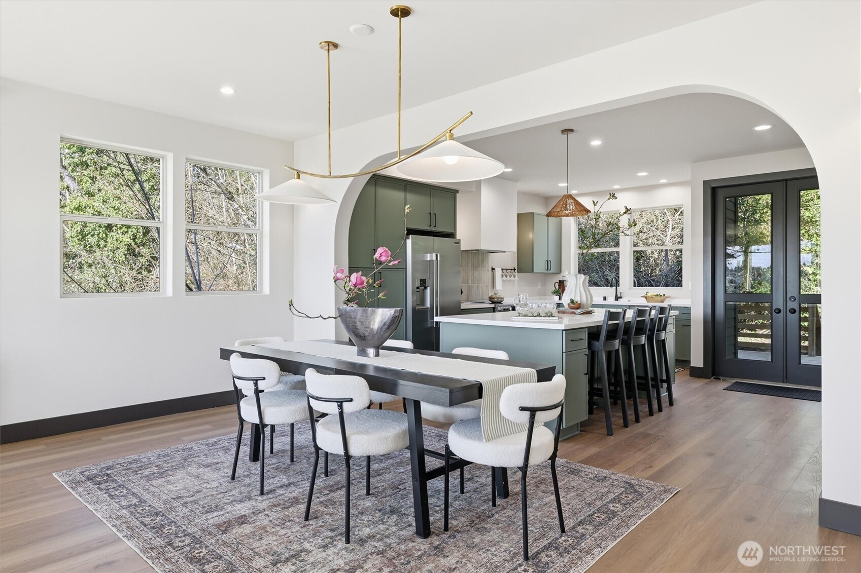 4584 22nd Avenue SW #A, Seattle, WA 98106