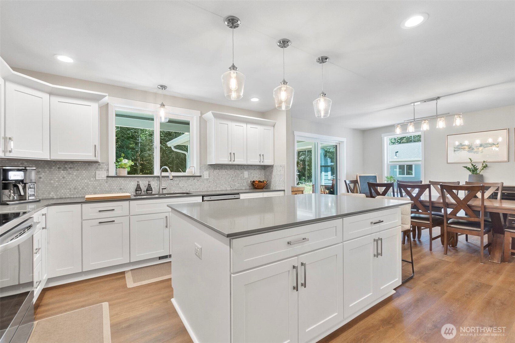 108 Timberline Ln , Winlock, WA 98596