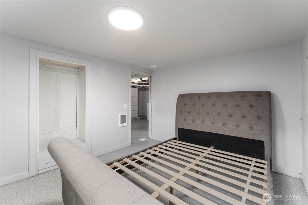 910 Walker Avenue , Wenatchee, WA 98801