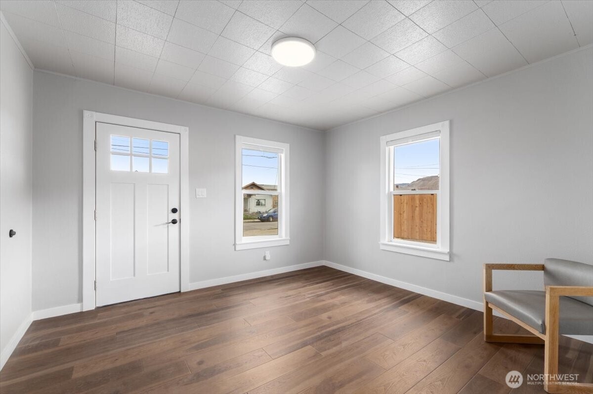 910 Walker Avenue , Wenatchee, WA 98801