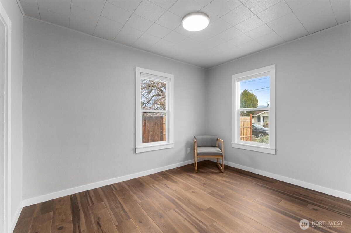 910 Walker Avenue , Wenatchee, WA 98801