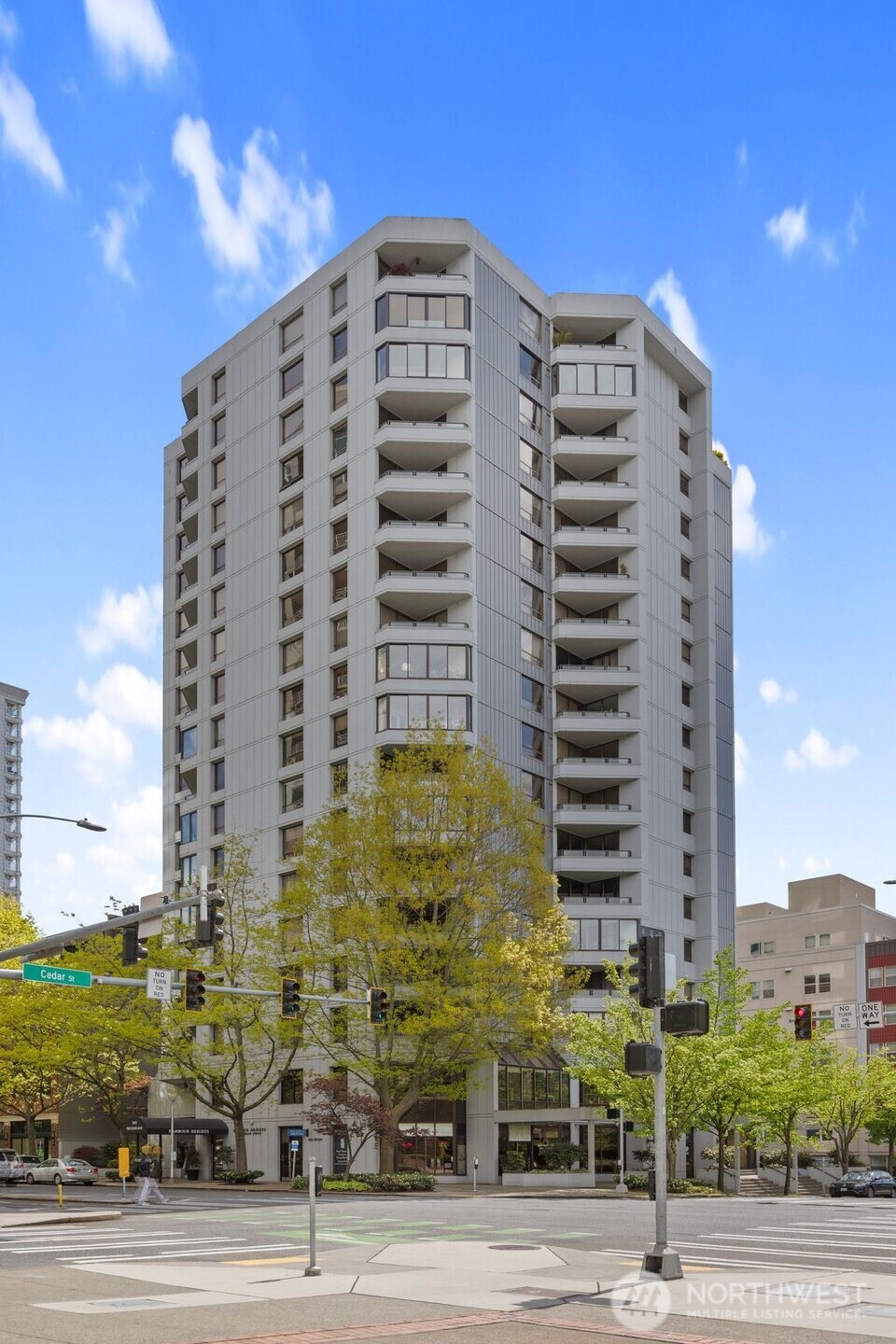 2621 2nd Ave #1601, Seattle, WA 98121