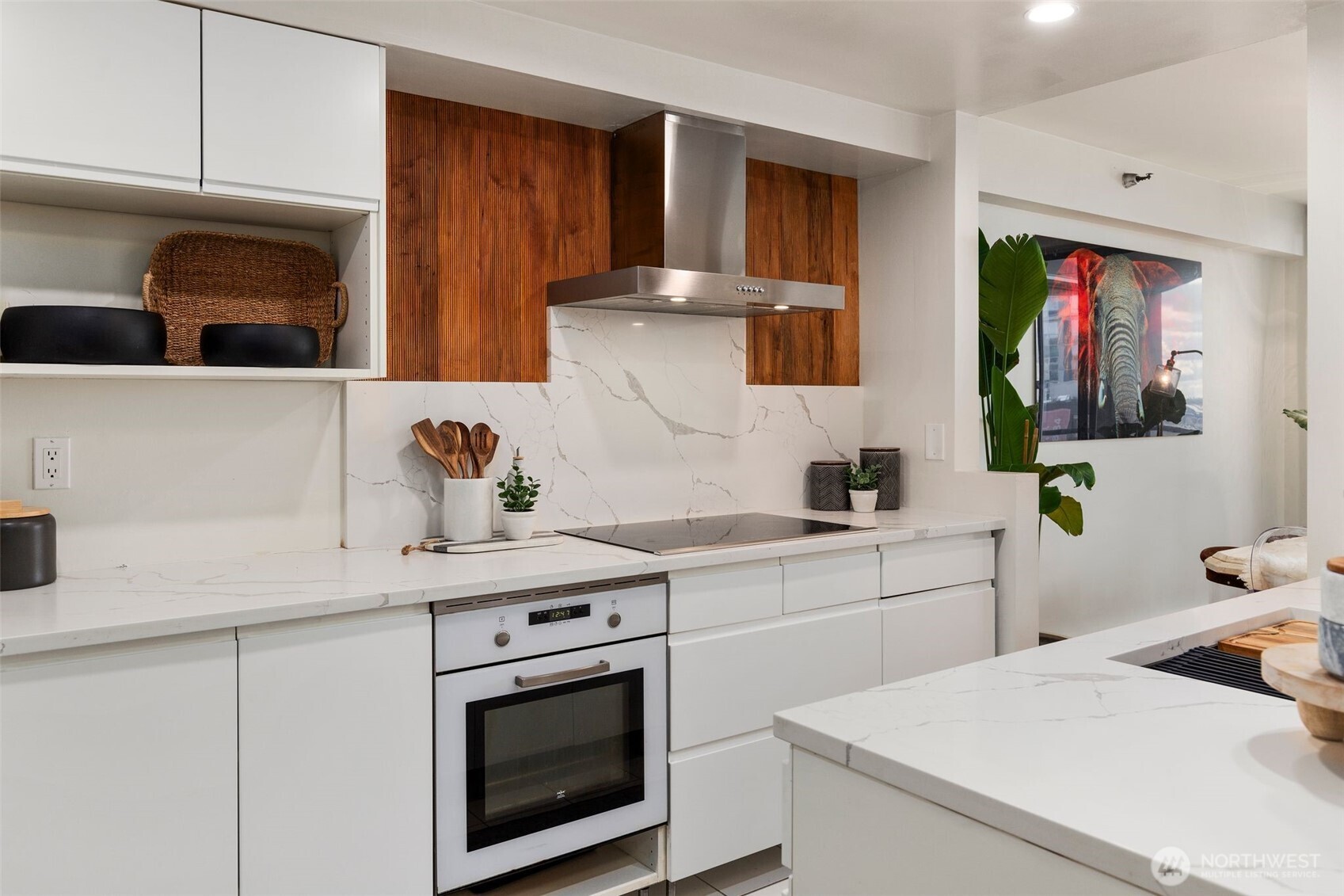 2621 2nd Ave #1601, Seattle, WA 98121