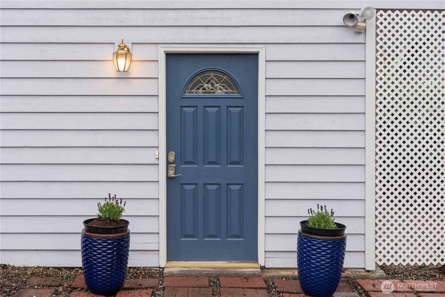 1511 S 250th , Des Moines, WA 98198