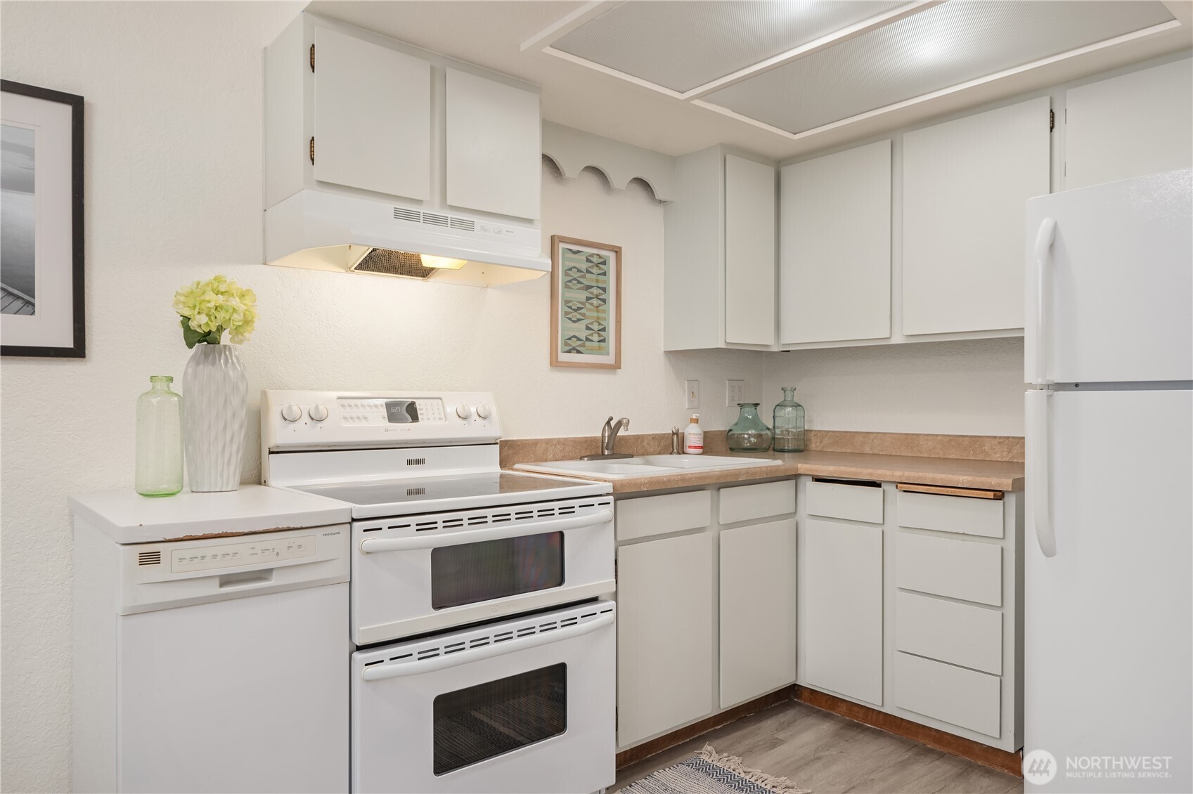 1511 S 250th , Des Moines, WA 98198