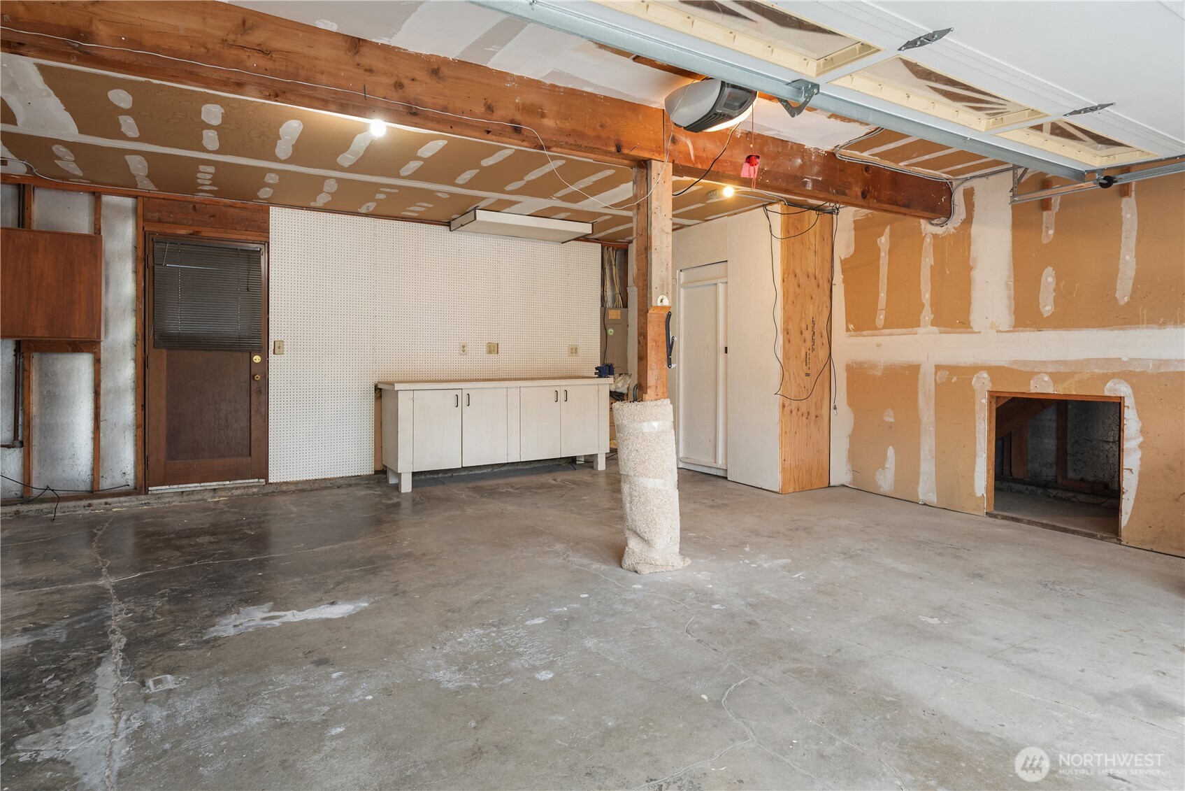 1511 S 250th , Des Moines, WA 98198