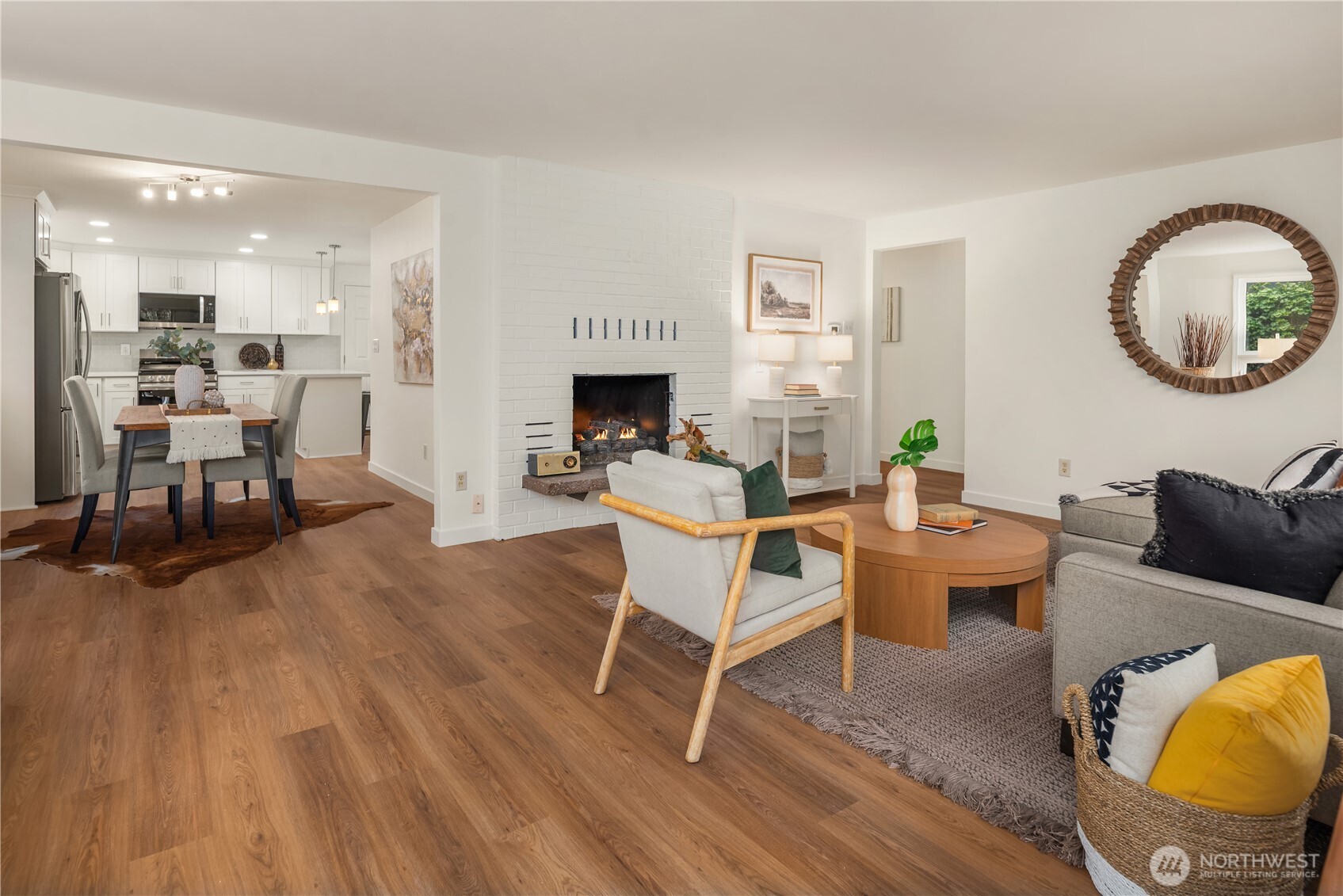 1511 S 250th , Des Moines, WA 98198