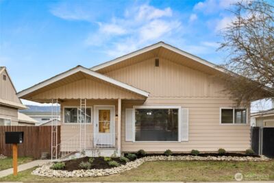 107 W 2nd Street , Cle Elum, WA 98922 - Photo 2