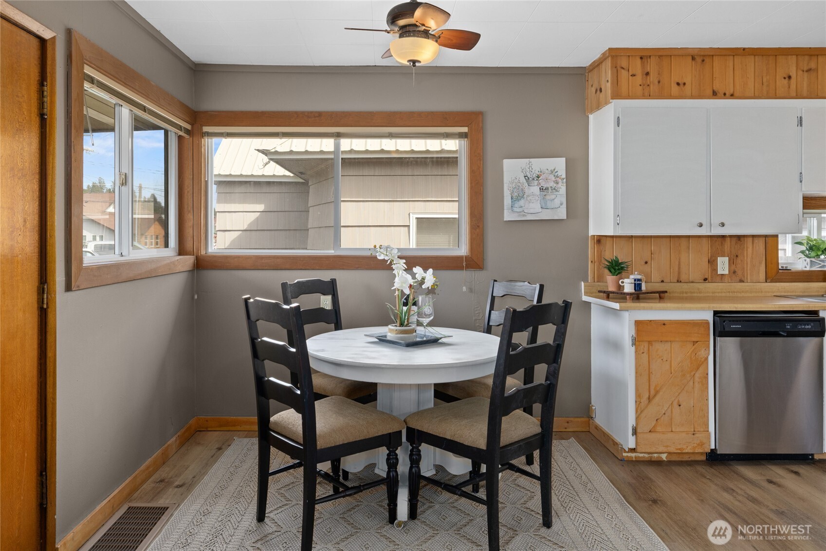 107 W 2nd Street , Cle Elum, WA 98922