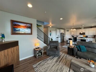 9410 76th Avenue NE, Marysville, WA 98270 - Photo 16