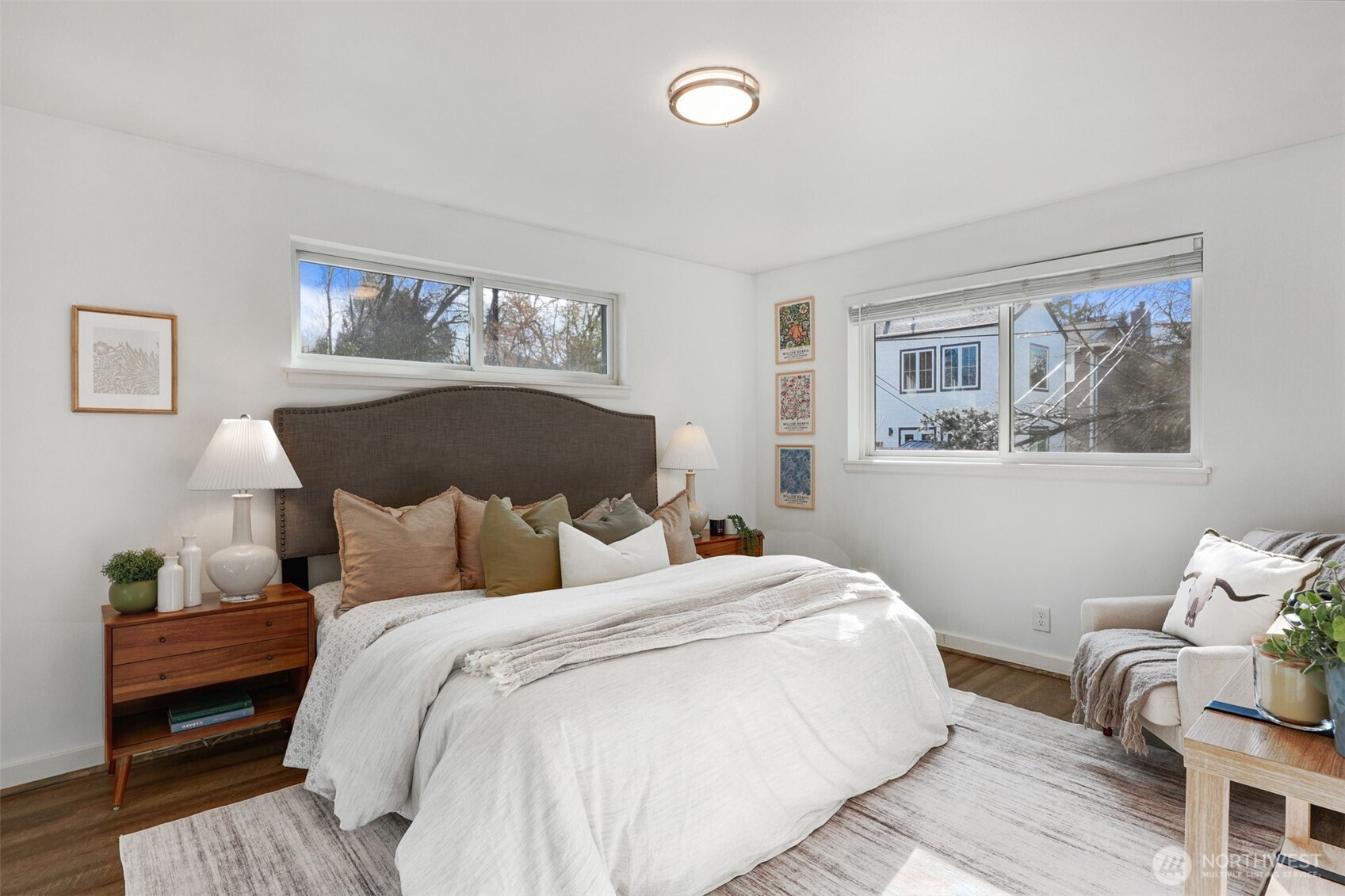 7737 12th Avenue SW, Seattle, WA 98106