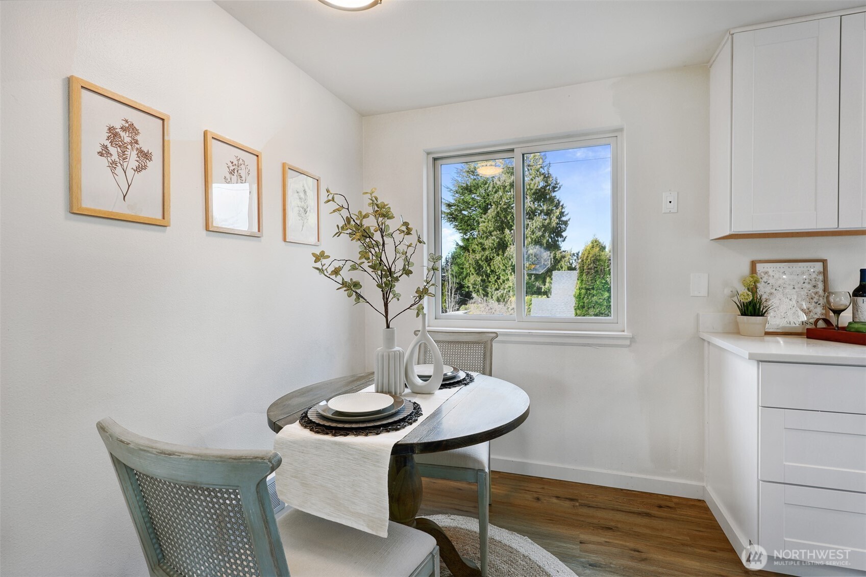 7737 12th Avenue SW, Seattle, WA 98106