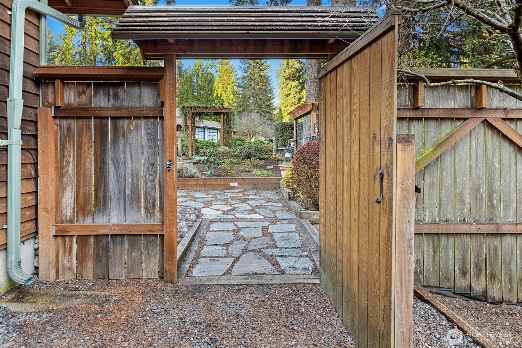 17611 197th Avenue NE, Woodinville, WA 98077