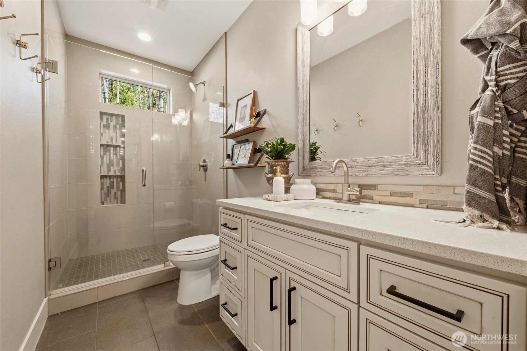 21215 E Lost Lake Road , Snohomish, WA 98296