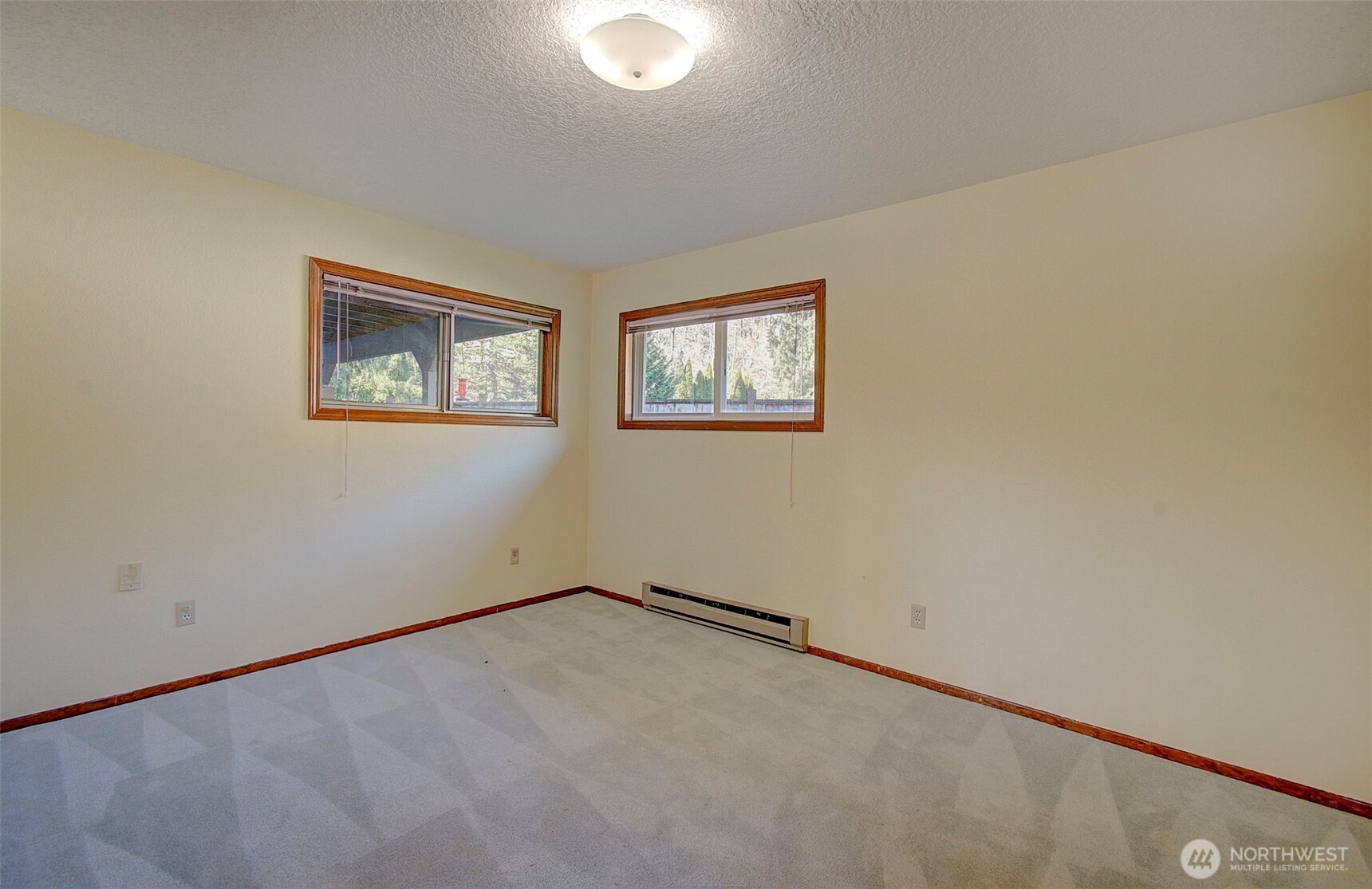 100 Inglewood Drive , Longview, WA 98632