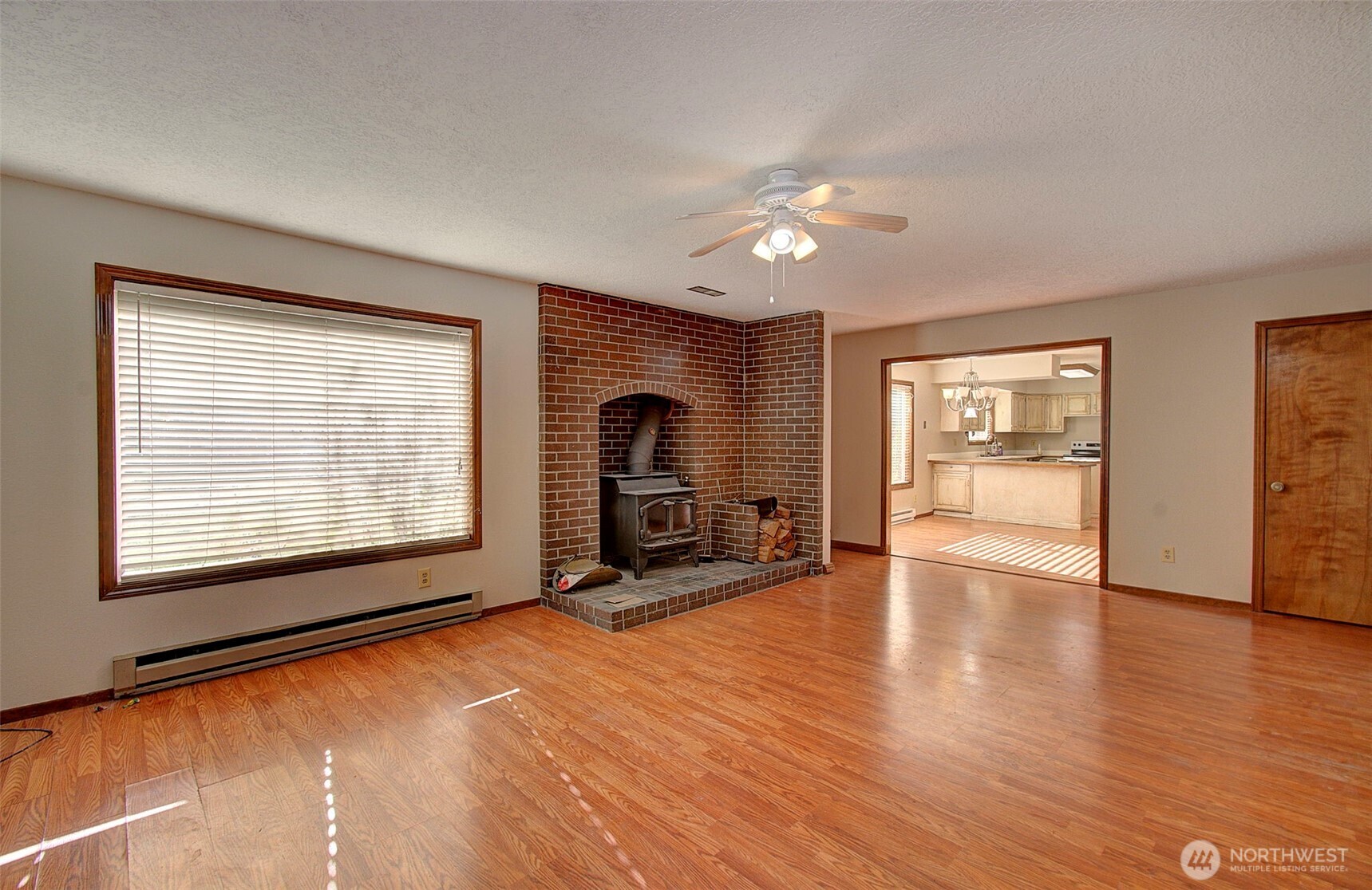 100 Inglewood Drive , Longview, WA 98632