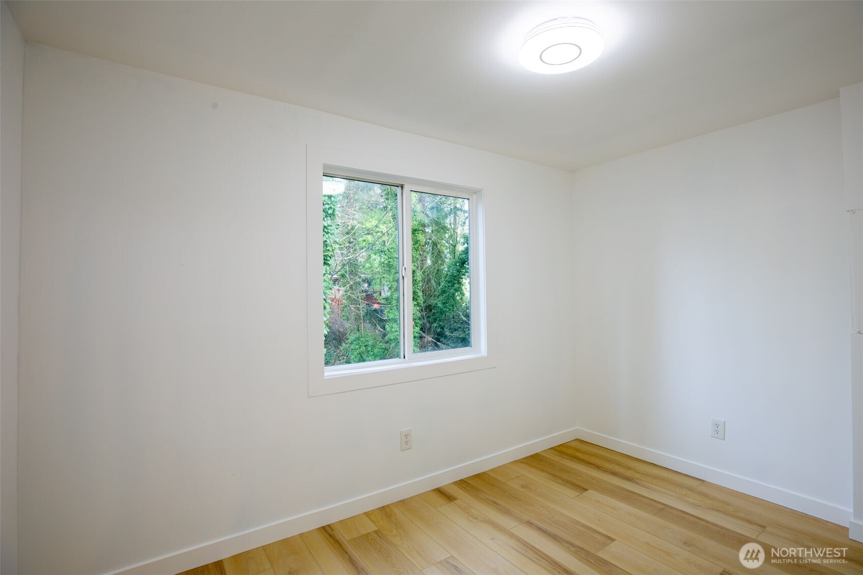 100 228th St SE #19-B, Bothell, WA 98021