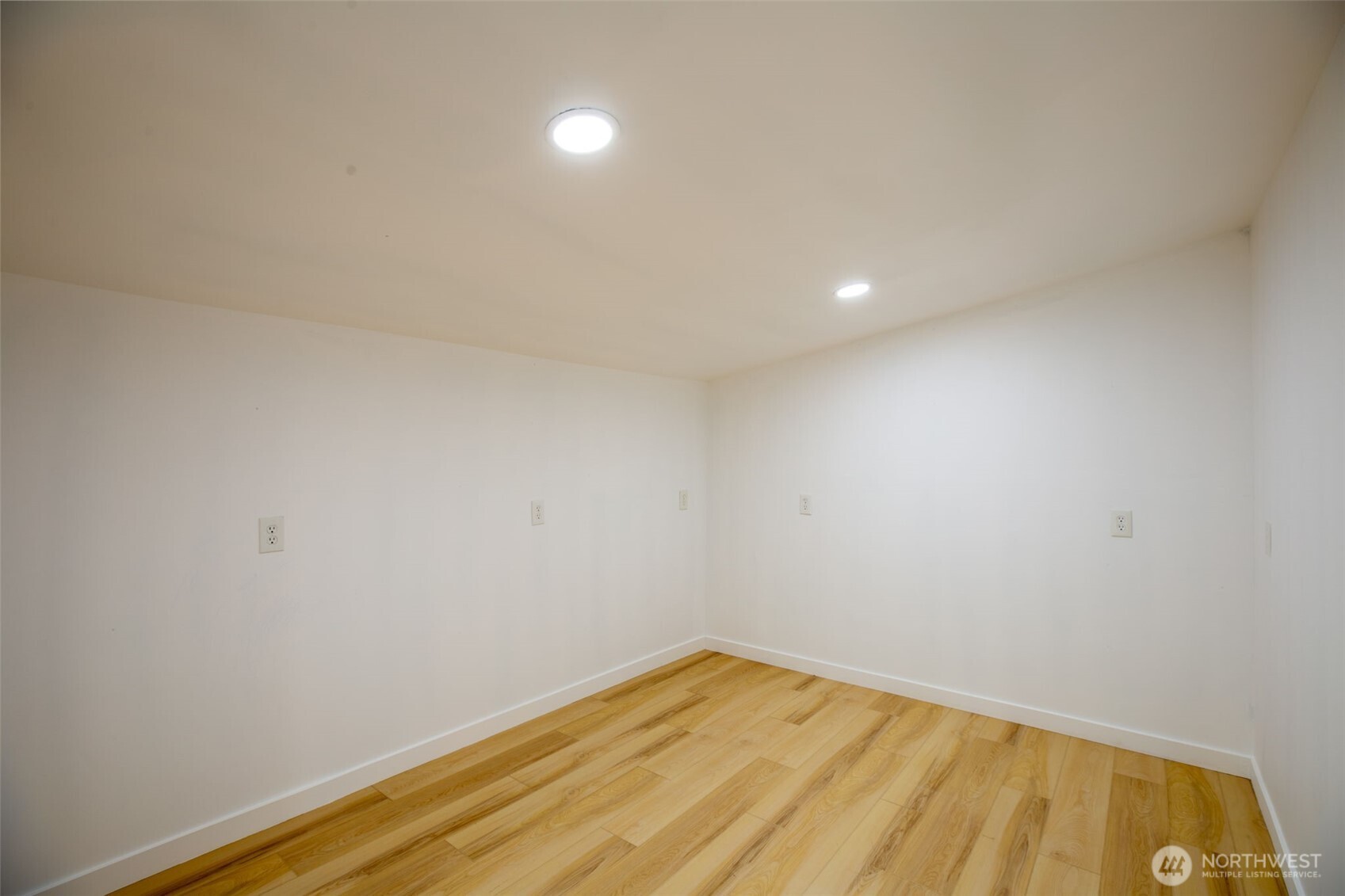 100 228th St SE #19-B, Bothell, WA 98021