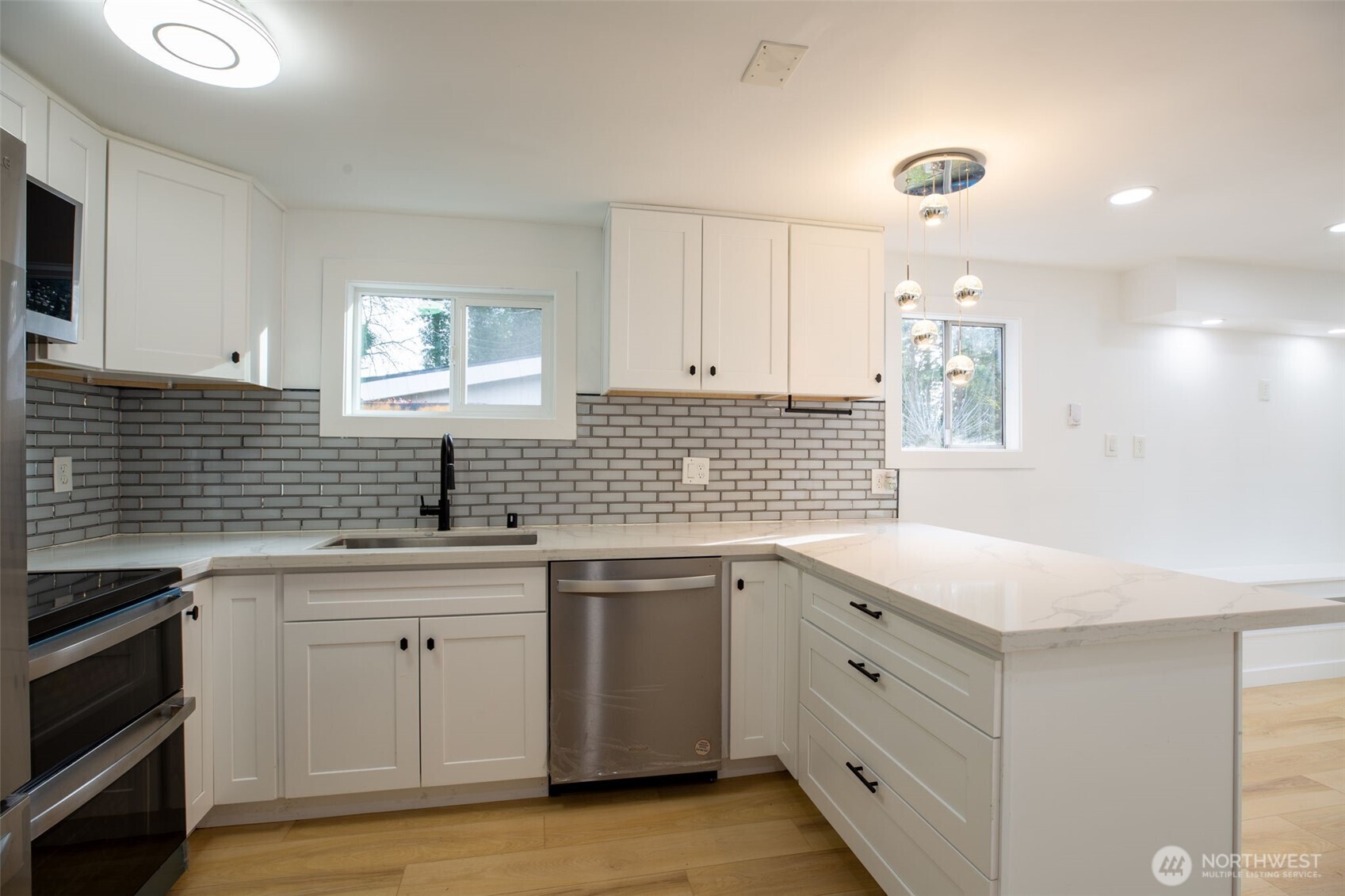 100 228th St SE #19-B, Bothell, WA 98021