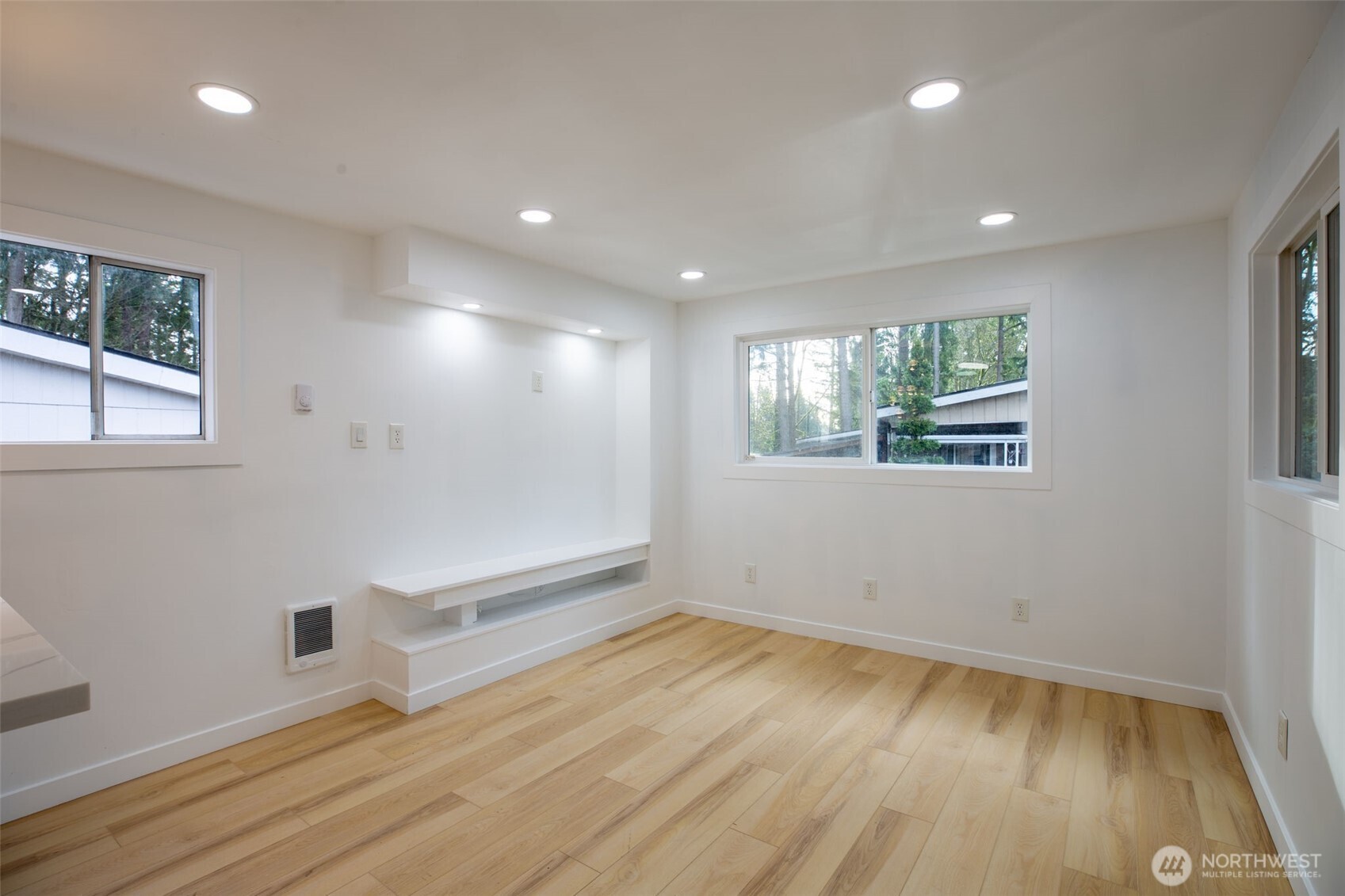 100 228th St SE #19-B, Bothell, WA 98021