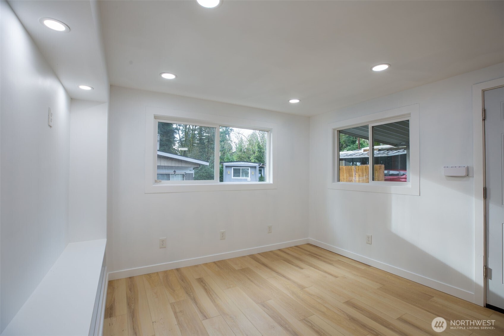 100 228th St SE #19-B, Bothell, WA 98021