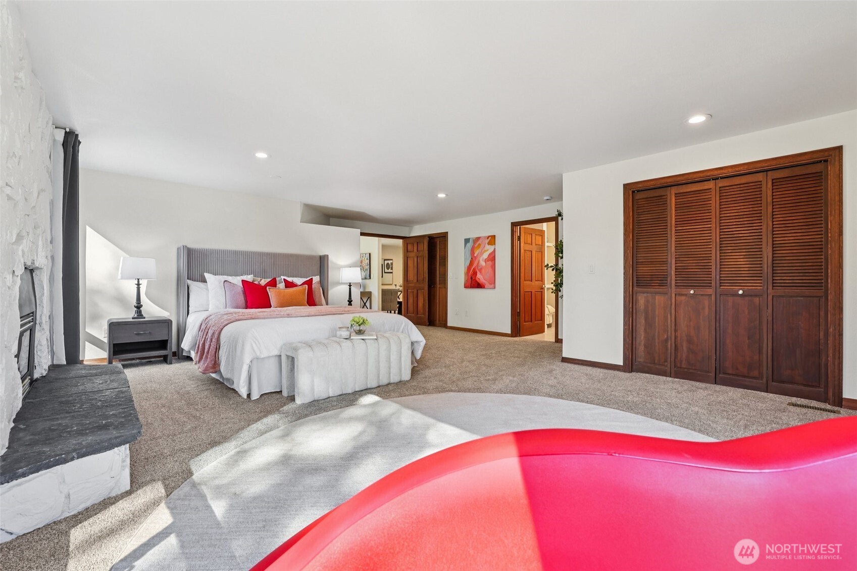 411 W Lake Sammamish Parkway NE, Bellevue, WA 98008