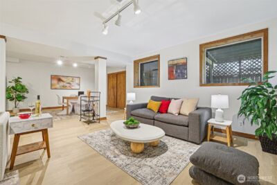 411 W Lake Sammamish Parkway NE, Bellevue, WA 98008 - Photo 23