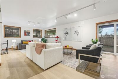 411 W Lake Sammamish Parkway NE, Bellevue, WA 98008 - Photo 26
