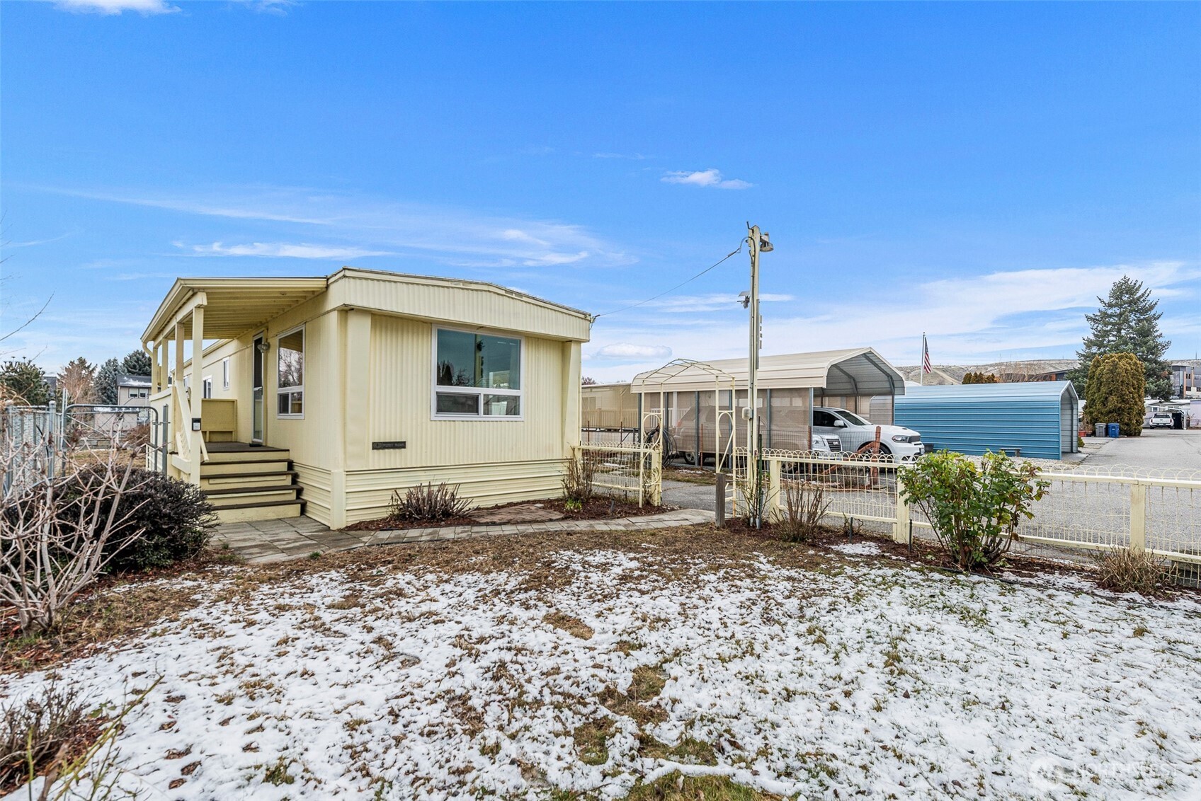 455 9th Street NE #52, East Wenatchee, WA 98802