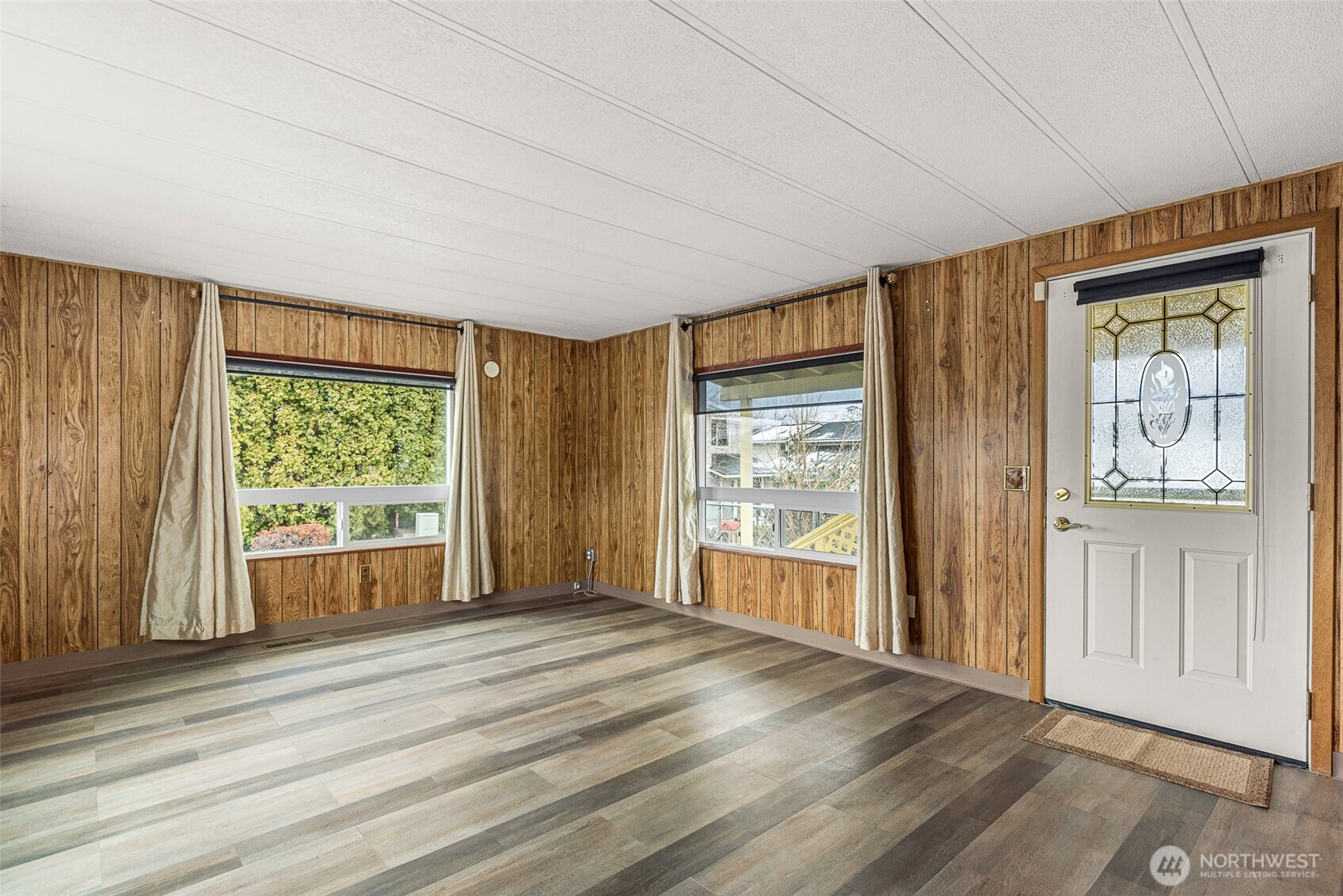 455 9th Street NE #52, East Wenatchee, WA 98802
