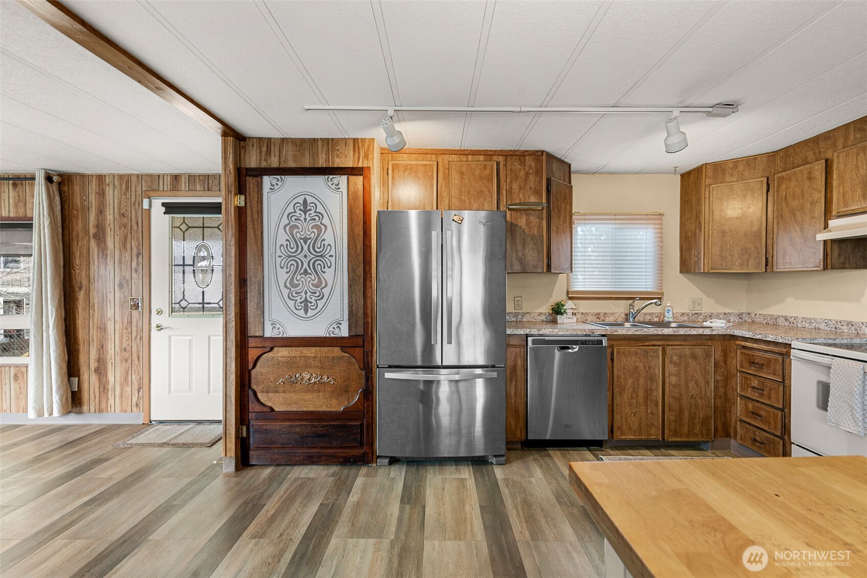 455 9th Street NE #52, East Wenatchee, WA 98802