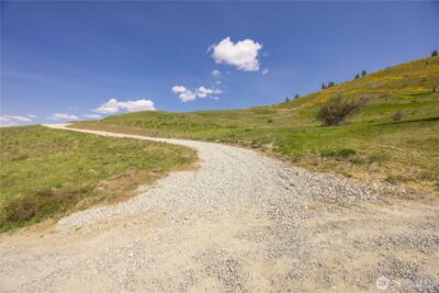 139 Mountain Ridge Lane , Chelan, WA 98816 - Photo 13