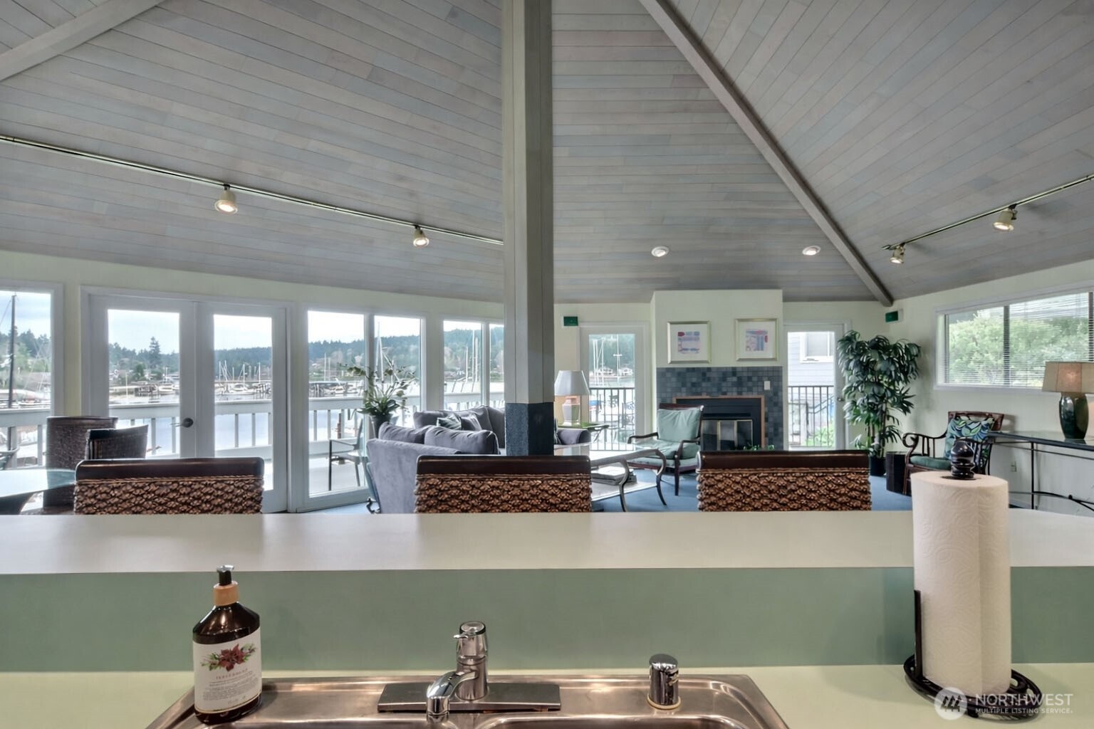 3901 Harborview Drive #C-5, Gig Harbor, WA 98332