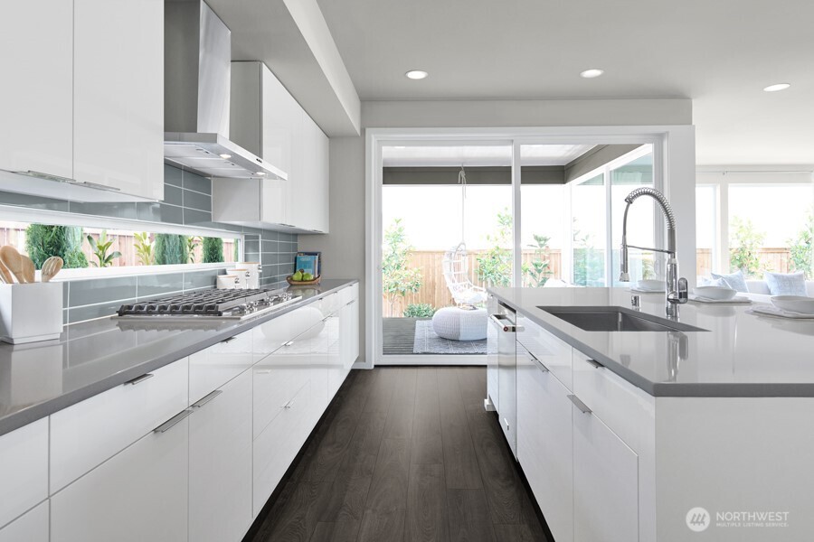 11821 SE 242nd Place , Kent, WA 98030