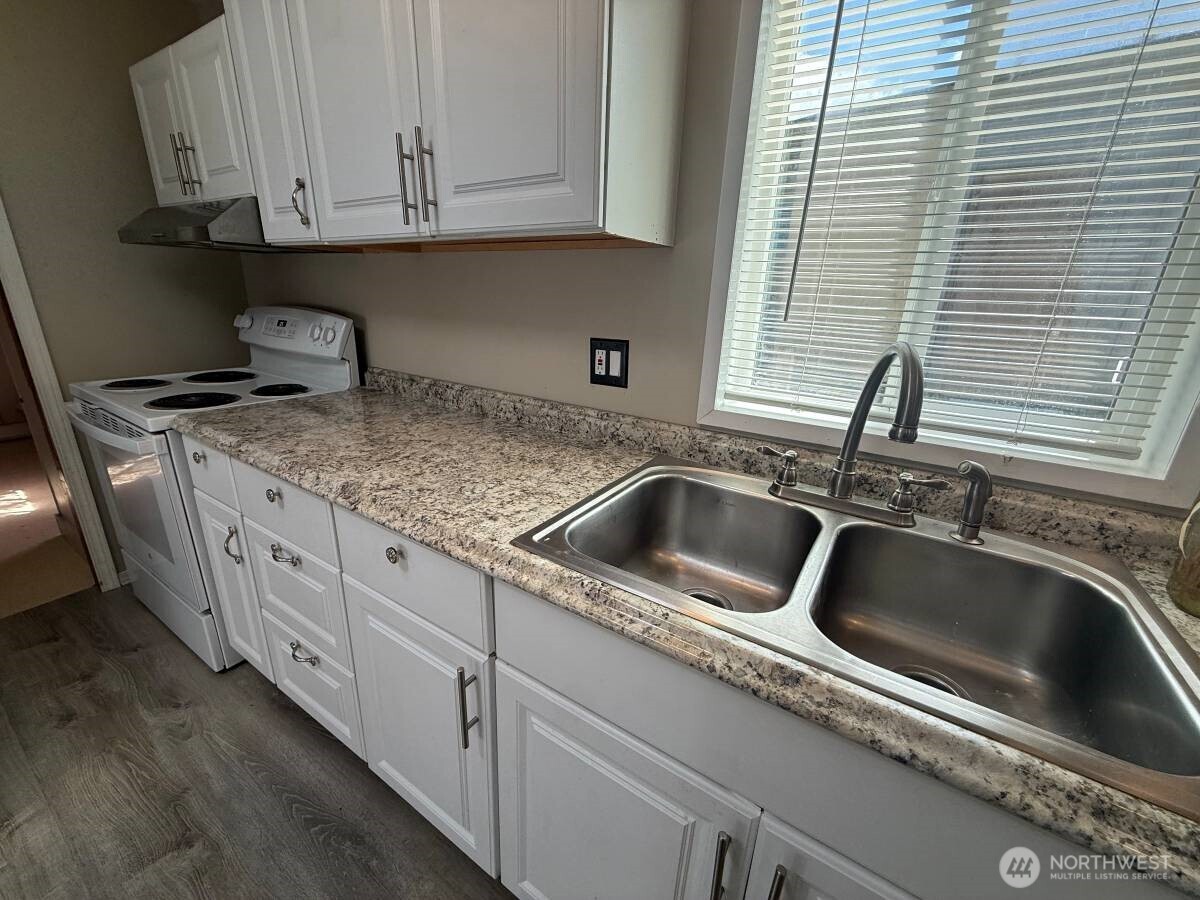 10203 217th Avenue Ct E, Bonney Lake, WA 98391