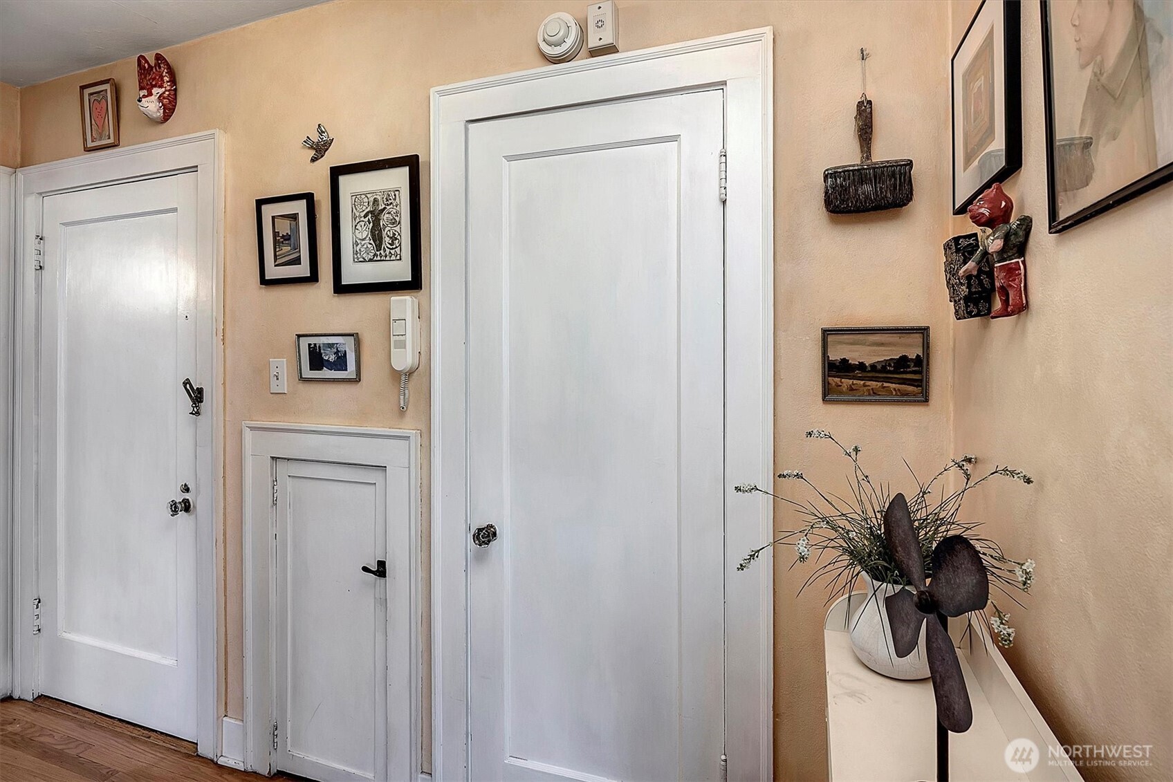 1605 E Olive Street #303, Seattle, WA 98122