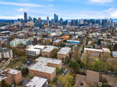 1605 E Olive Street #303, Seattle, WA 98122 - Photo 34