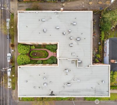 1605 E Olive Street #303, Seattle, WA 98122 - Photo 36